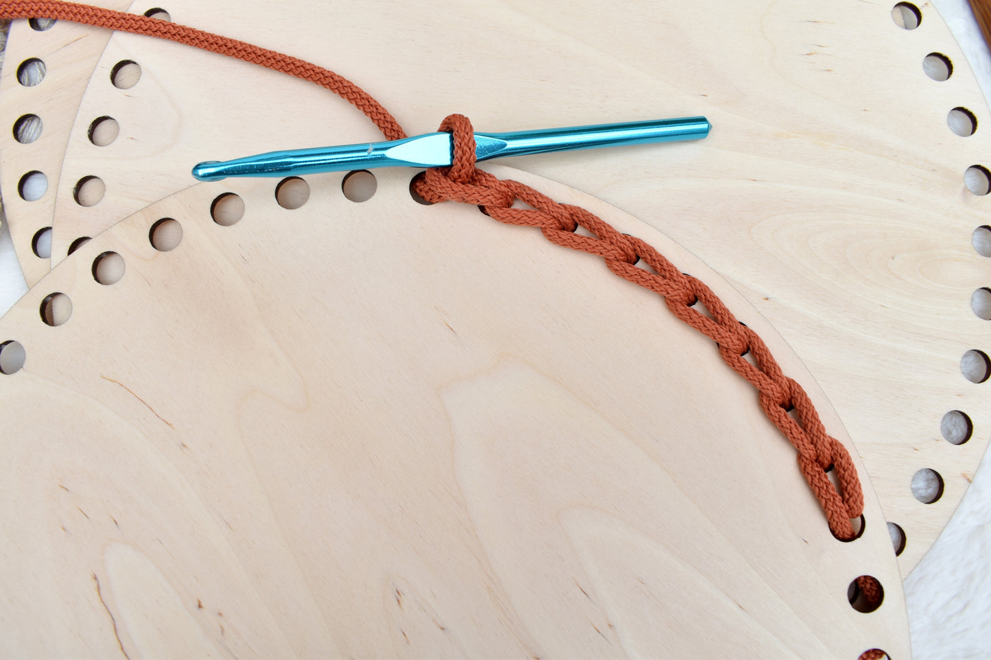 Circular wooden base for crochet basket 30cm with 10mm holes and 10mm spacing between the holes