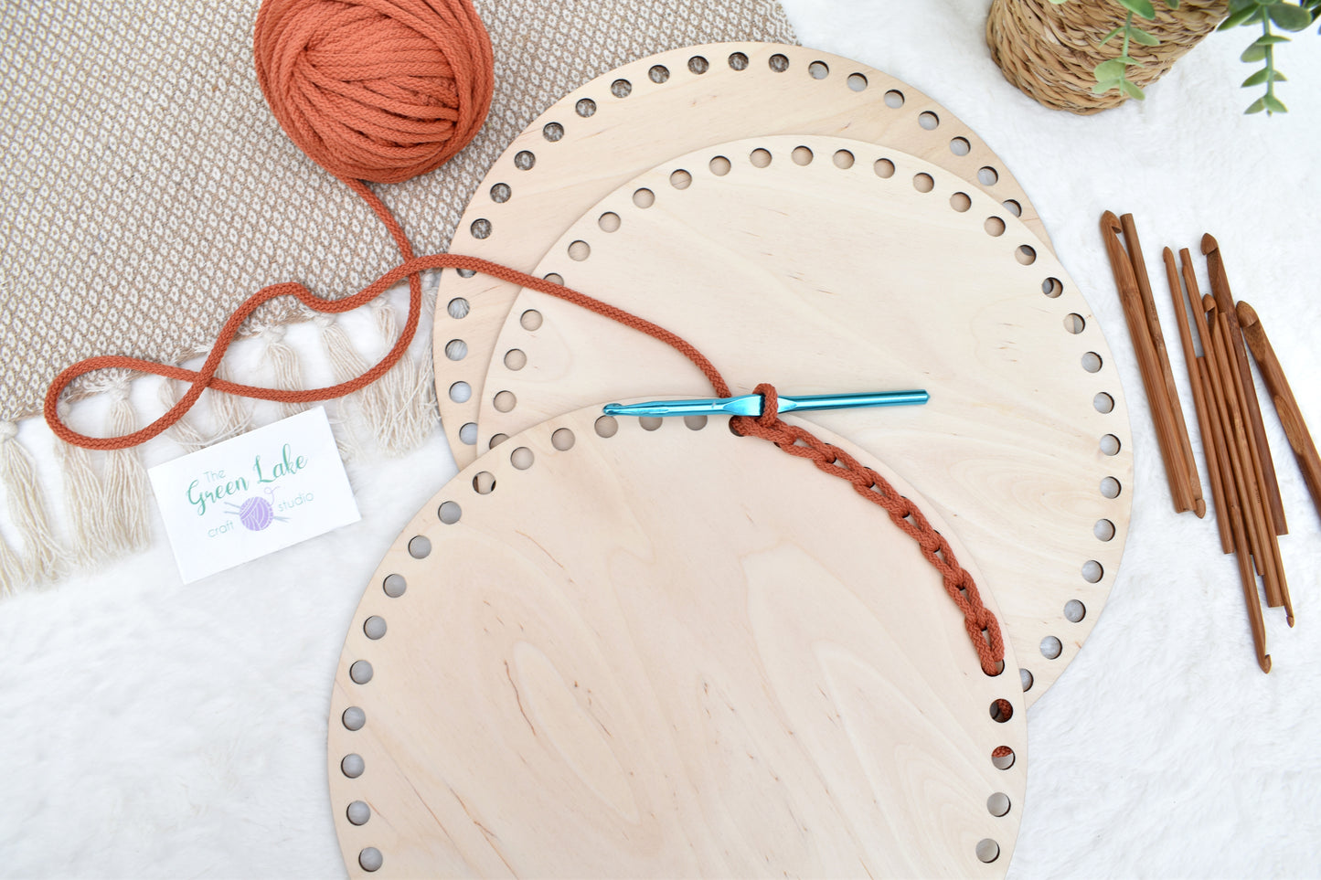 Circular wooden base for crochet basket 30cm with 10mm holes and 10mm spacing between the holes