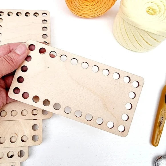 Middle rectangular wooden base for crochet basket