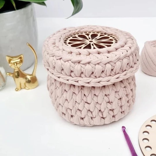 Small Daisy basket