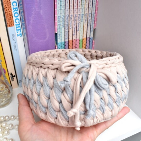 Small two tone crochet basket