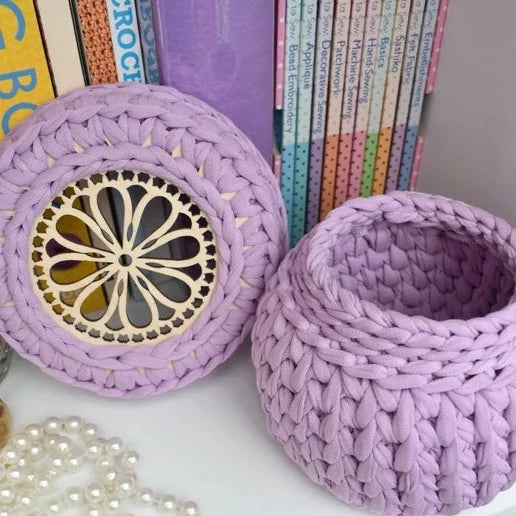 Small Daisy basket